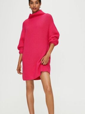 Wilfred montpellier sweater Vibrant Pink Ribbed Crewneck Sweater xs